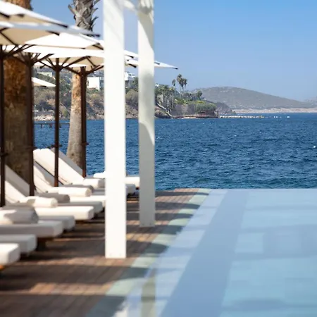 Marina Otel 5*