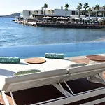 Yalikavak Marina Hotel By Social Living Collection